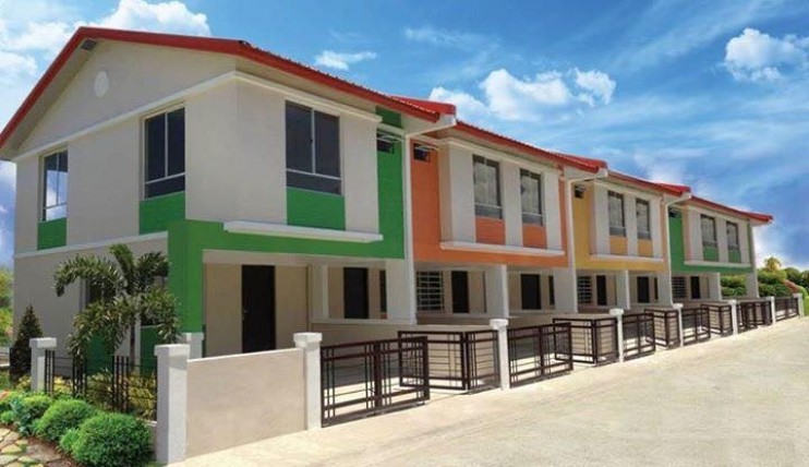 Photo 1 of 3 bedroom house and lot for sale in cavite imus near The District Mall Imus