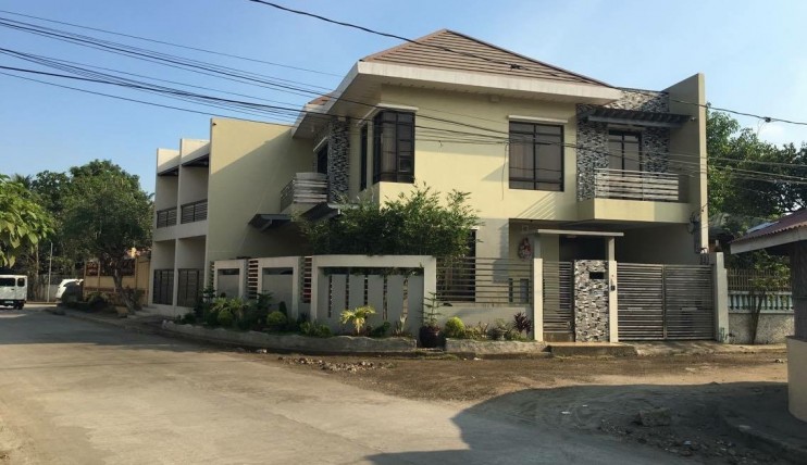 Photo 3 of Japanese Inspired House and Lot with Two Townhouse Style Apartments