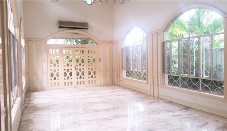 Photo 1 of House For Lease in Ayala Alabang