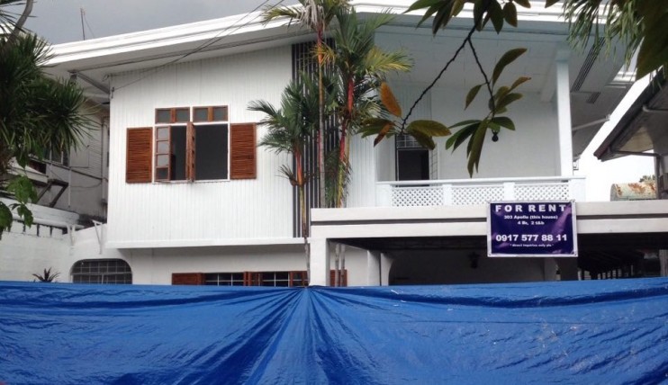 Photo 1 of For Rent : House 2 storey, newly painted