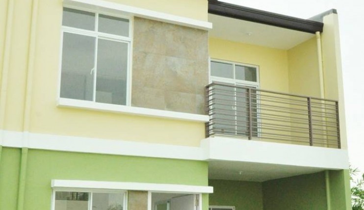 Photo 1 of Townhouse with 4 Bedrooms and Balcony for sale in Cavite