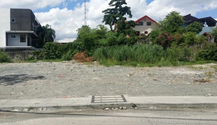 Photo 1 of Vacant lot in Tandang Sora Quezon City