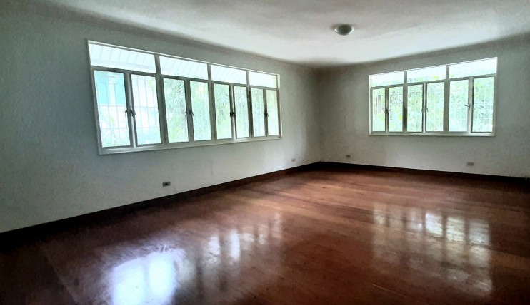 Photo 3 of House and Lot for Lease in Ayala Alabang Village