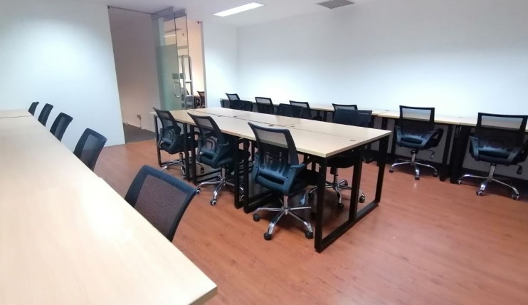 Photo 3 of Fully-Furnished Office for Lease in Makati 43sqm